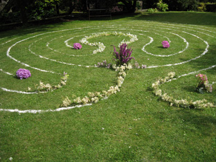 Flowery Labyrinth